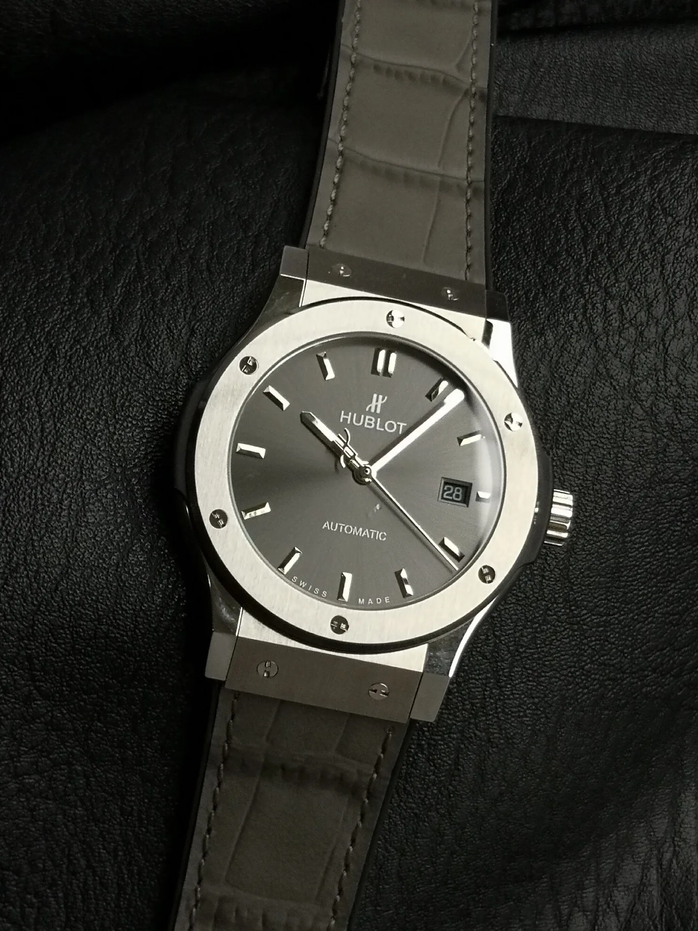 HB l HUB1110 l 42mm l Hublot Classic Fusion