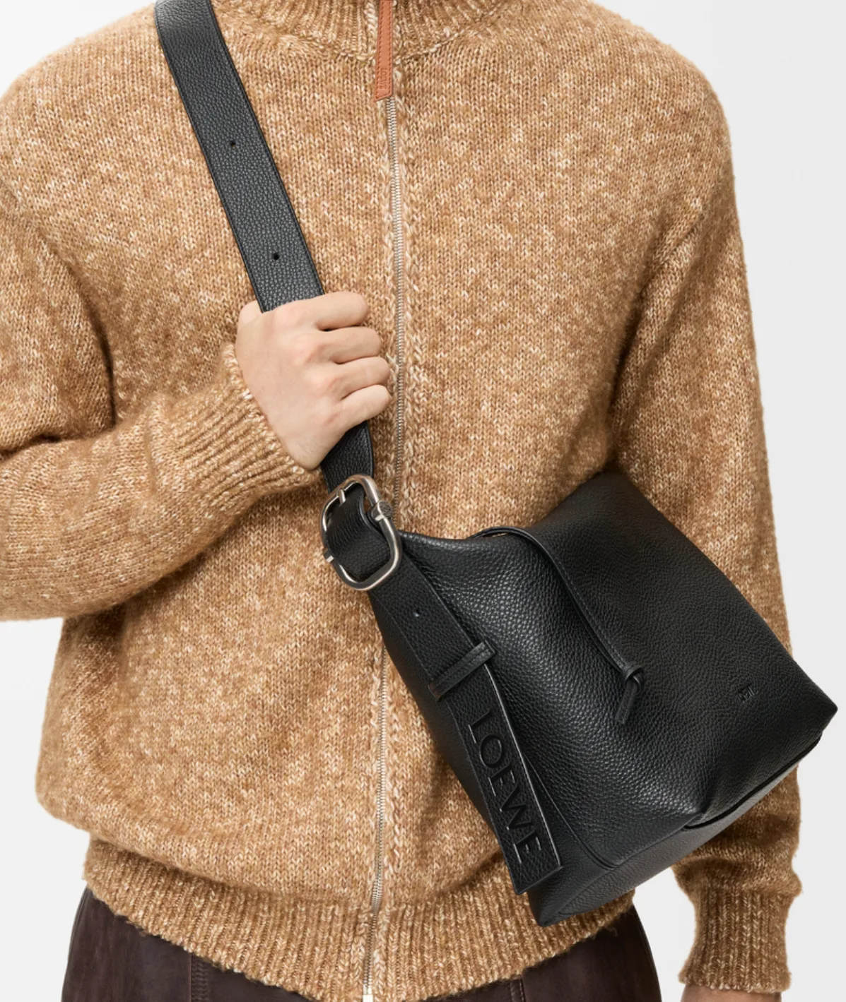 Loewe Loop bag 26*13*24.5cm